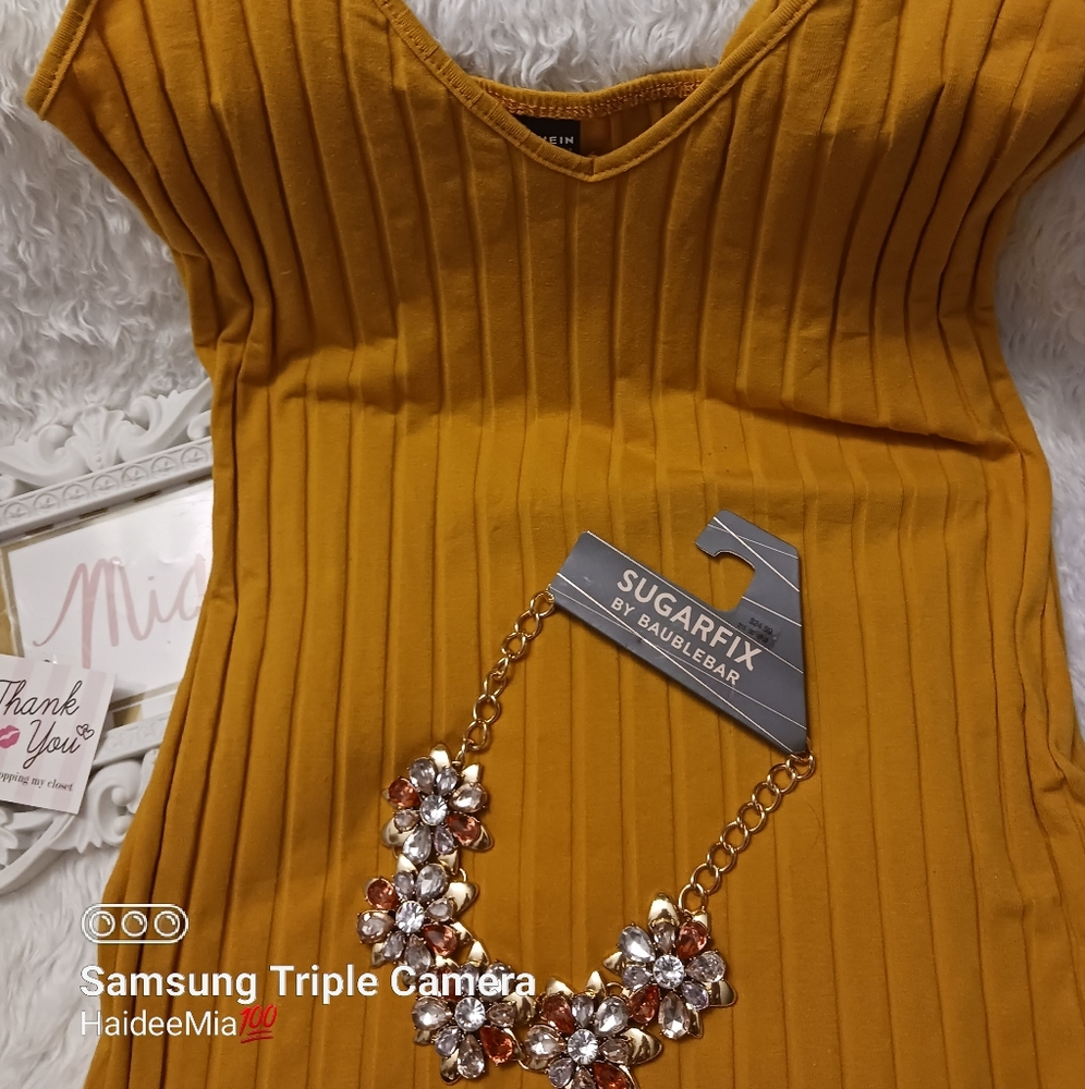NEW MIDI FITTED DRESS - Picture 2 of 4
